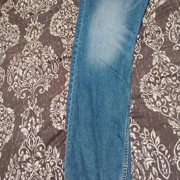Denizen from Levi's Slim Straight Jeans - Medium Blue - Picture 3 of 14
